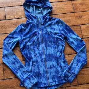 Lululemon‎ Hooded Define Jacket Nulu Game Day Blue Multi Size 6 Tie Dye Athletic